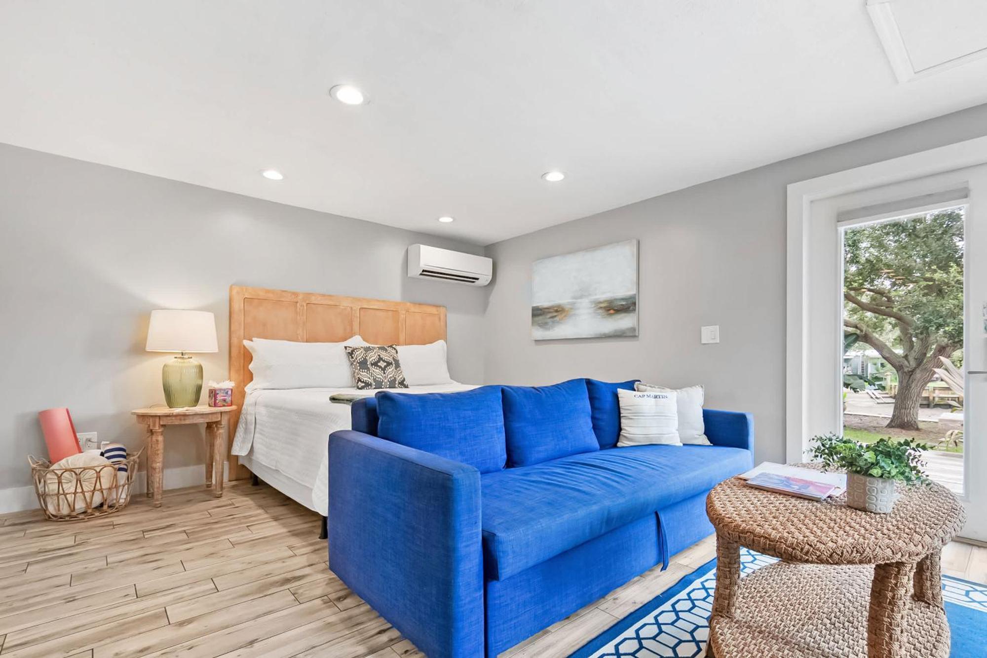 Coral Cottage, Stylish Studio Suite On Canal, Walkable To Beach, Private Parking 圣奥古斯丁 外观 照片