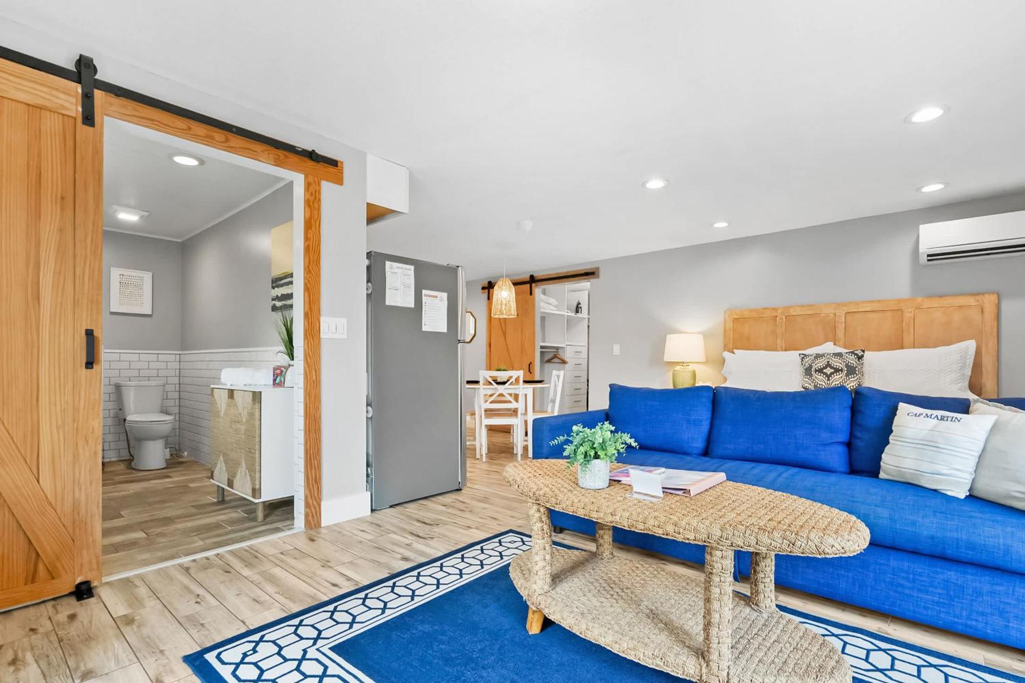 Coral Cottage, Stylish Studio Suite On Canal, Walkable To Beach, Private Parking 圣奥古斯丁 外观 照片
